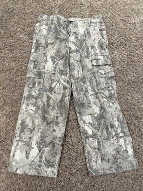 Hollister Gray Camouflage Cargo Pants